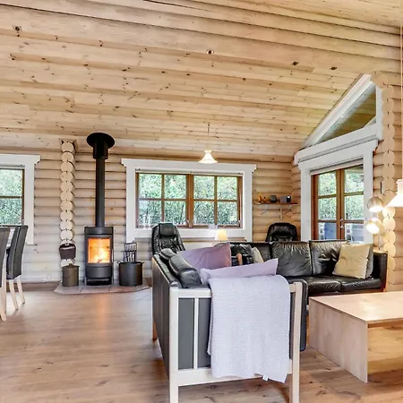 3 Bedroom Pet Friendly Home In Farso 펜션 *